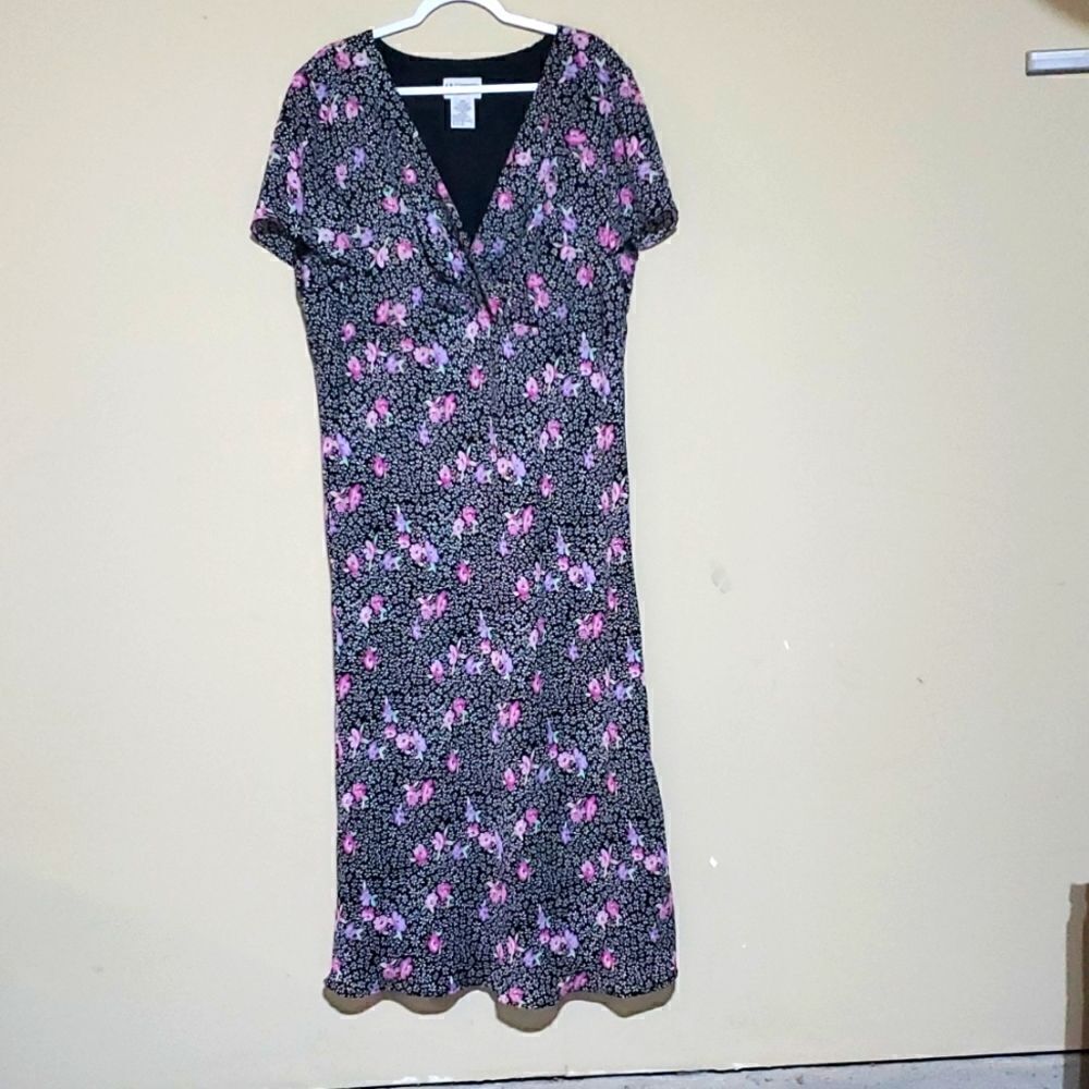 K & COMPANY Black Floral Dress - Size 20W